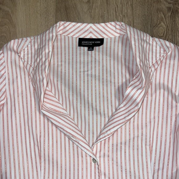 Jones New York Collection Size 16 Button Up Pinstriped Blouse - Picture 3 of 5